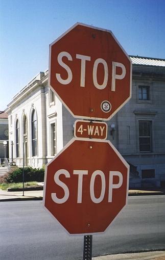 Emphatic stop signs in Mexico, Mo.