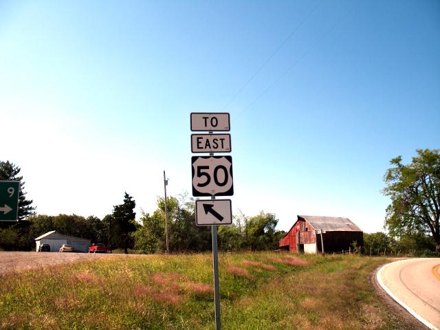 US 50 trailblazer at the split of Missouri 89 and Spur Route 89