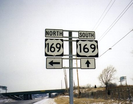 Square and rectangular markers in Kansas City, Mo.