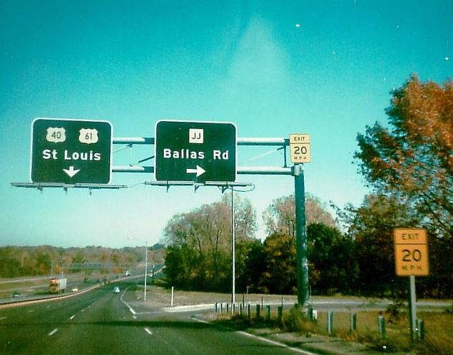 Former appearance of the Ballas Road exit from US 40 in St. Louis County, Mo.