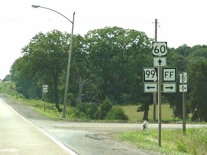 US 60/Missouri 99 intersection in Birch Tree