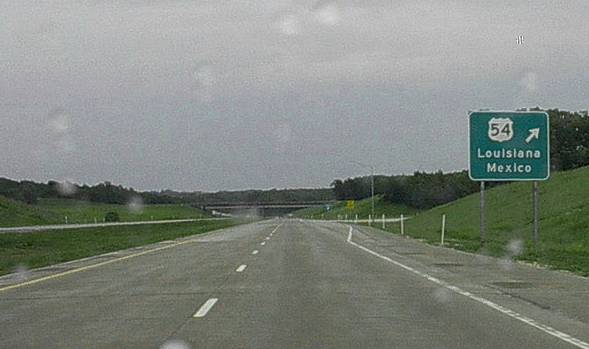 Exit for US 54 at US 61 in Bowling Green, Mo.