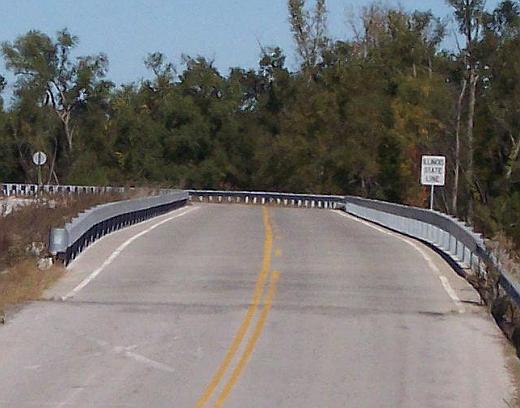 Close-up of sign at the Missouri-Illinois border at Kaskaskia