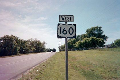 Rectangular-style US marker near Willard, Mo.