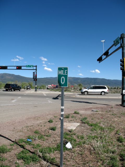 Zero-mile marker for NM 150 north of Taos