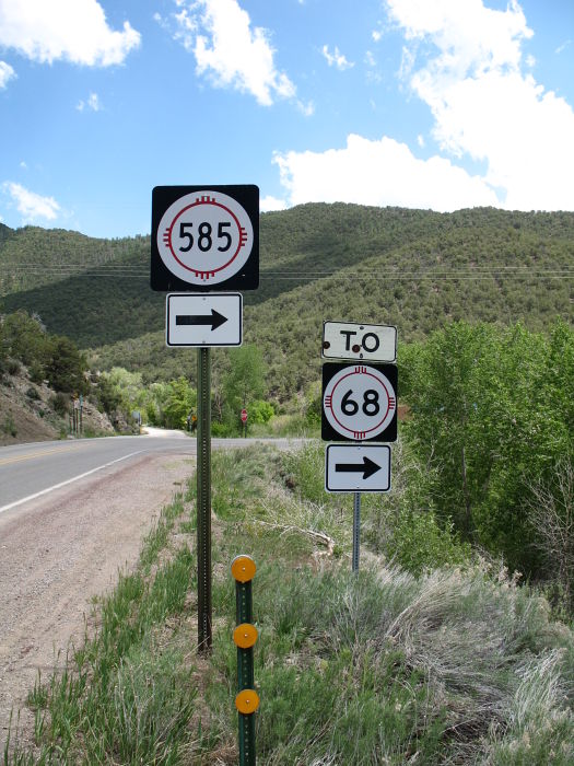 Approaching the junction of NM 585 on eastbound US 64 southeast of Taos