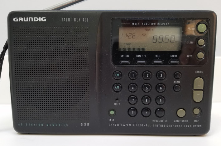 Grundig Yacht Boy 400 radio