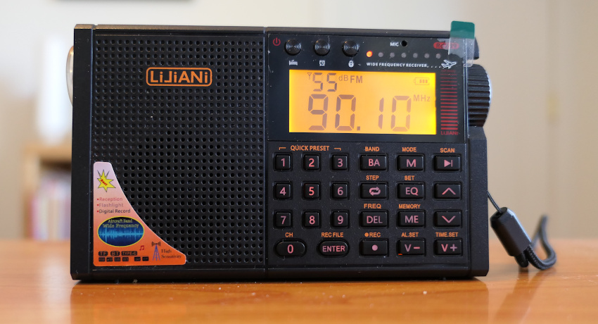 Lijiani AM/FM/shortwave/VHF/weather radio and player/recorder, tuned to KCFR(FM), Colorado Public Radio in Denver