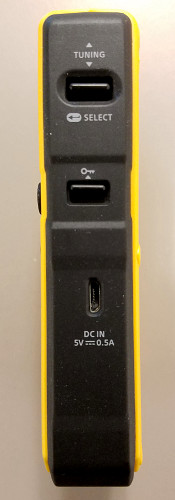 Right side of the Sangean DT-800 radio