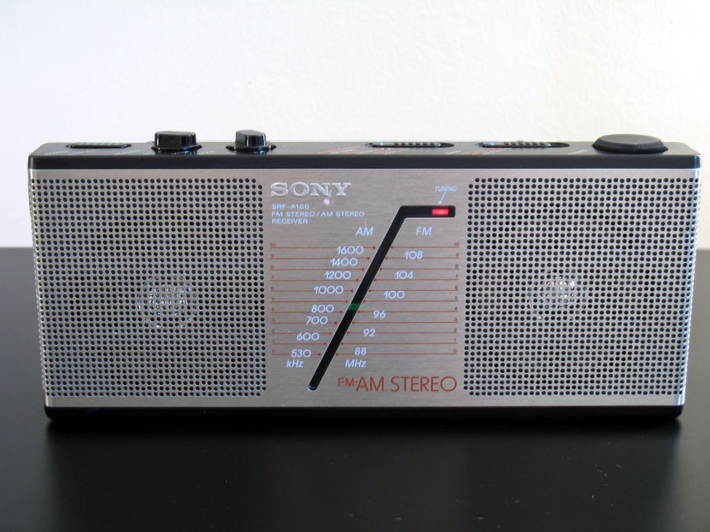 Sony SRF-A100 front view 