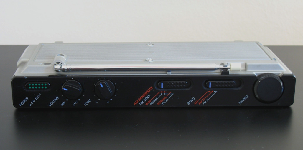 Sony SRF-A100 top view