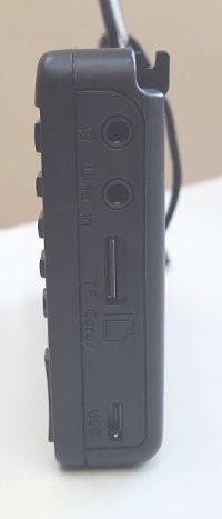 Side view of Tivdio V-115 radio