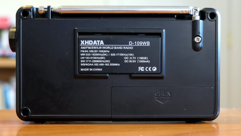 Back side of the XHDATA D-109WB AM/FM/weather band radio/media player