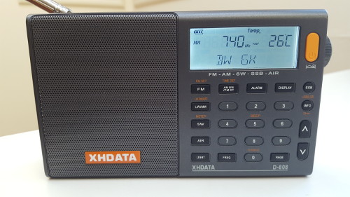 XHDATA D-808 AM/FM/SW/air band DSP radio, tuned to KCBS(AM), displaying 6 kHz bandwidth in use