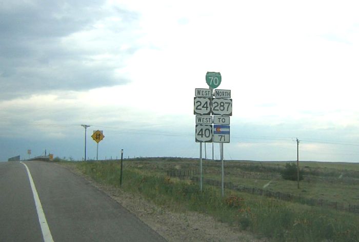 US 24/40/287 and Business Loop 70 with Colorado 71 trailblazer in Limon