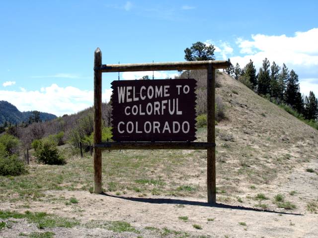 Colorado welcome sign on US 84 in Archuleta County