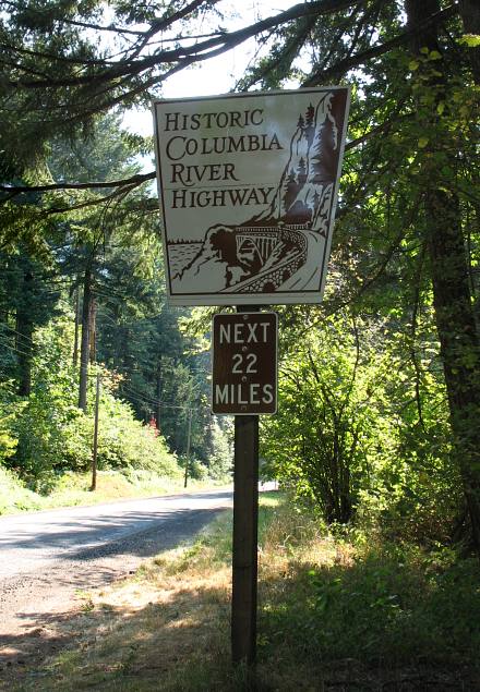 Historic Columbia River Highway in Oregon