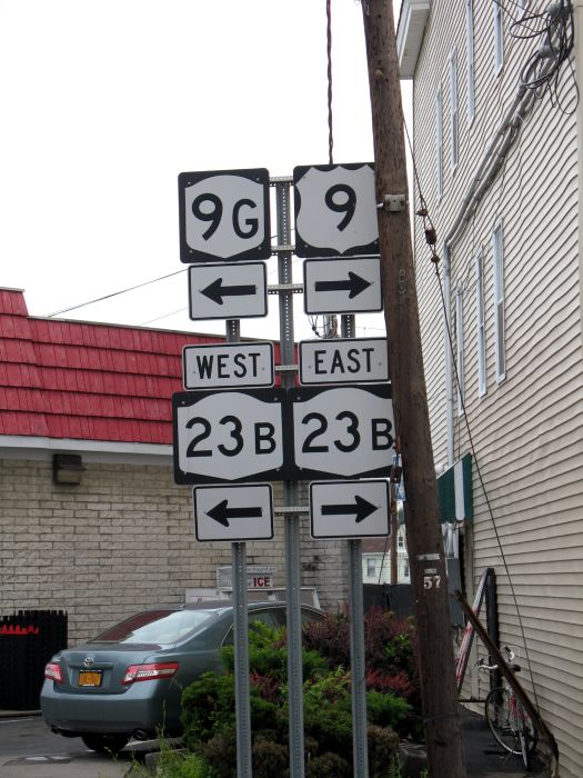 US 9, NY 9G, and NY 23B in Hudson, New York