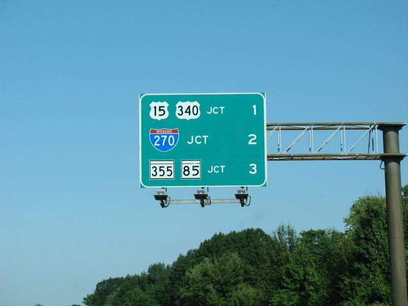 Destination sign for various routes on Interstate 70 in Frederick, Maryland