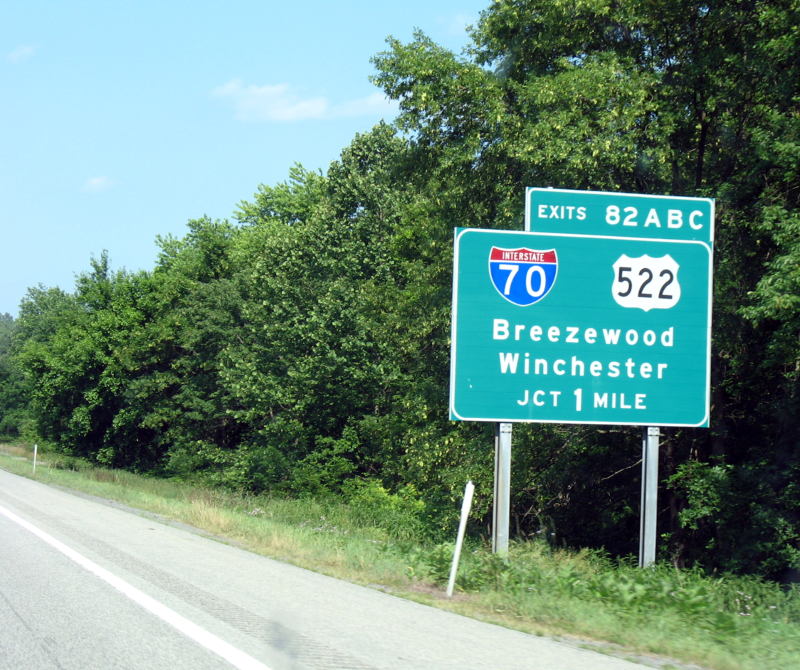 Advance exit sign for I-70 and US 522 on I-68 eastbound in Maryland