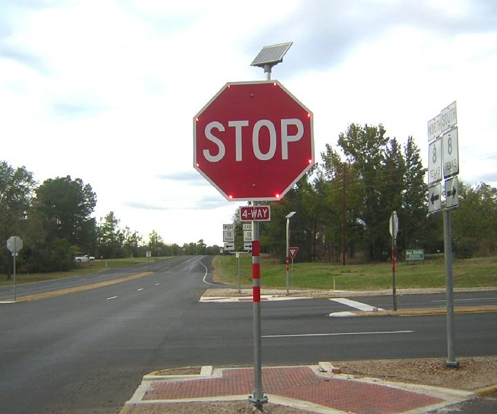 Flashing lights IN the stop sign in Linden, Texas