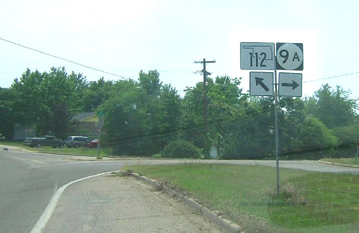 New and old style Oklahoma state route markers in Arkoma (2006)