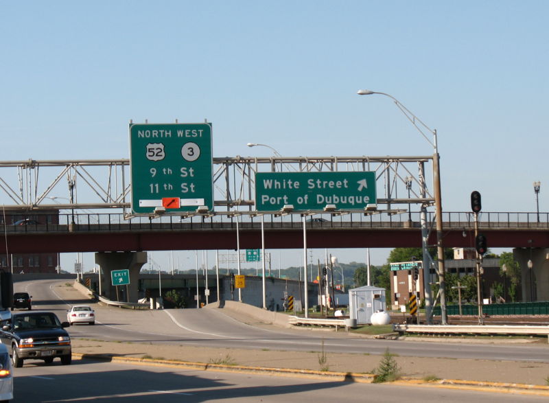 Exits from the US 61 freeway in downtown Dubuque, Iowa
