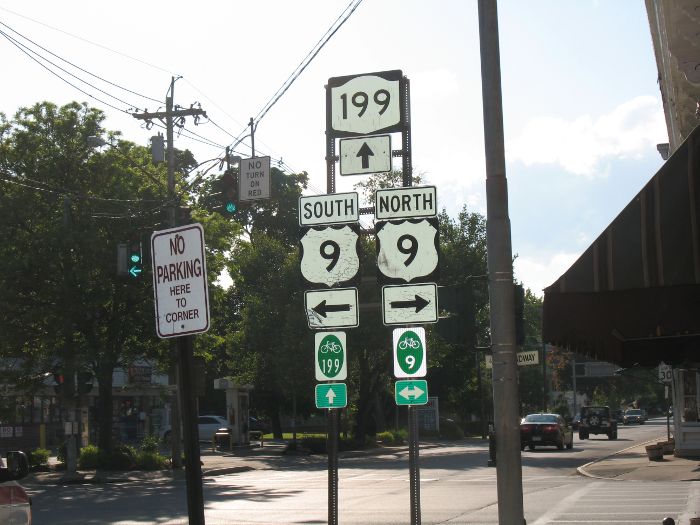 US 9 at NY 199 in Red Hook