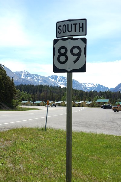 US 89 southbound a few hundred feet south of the border with Canada