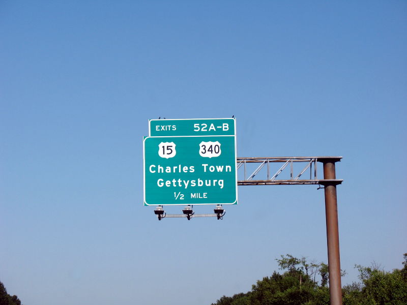 US 15 and US 340 advance sign on Interstate 70 in Frederick, Maryland