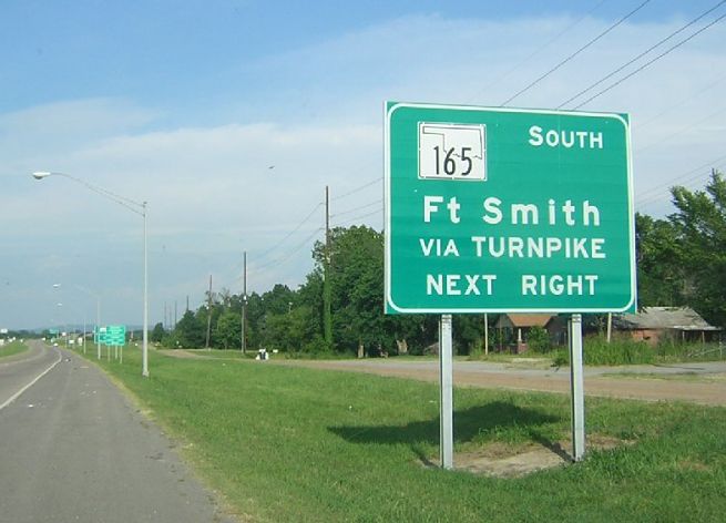 New-style Oklahoma marker on guide sign along US 62